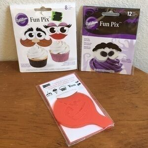 $10 SALE Silly Eye Cupcake Topper+Stencils Party Pack NWT Family Fun Spring